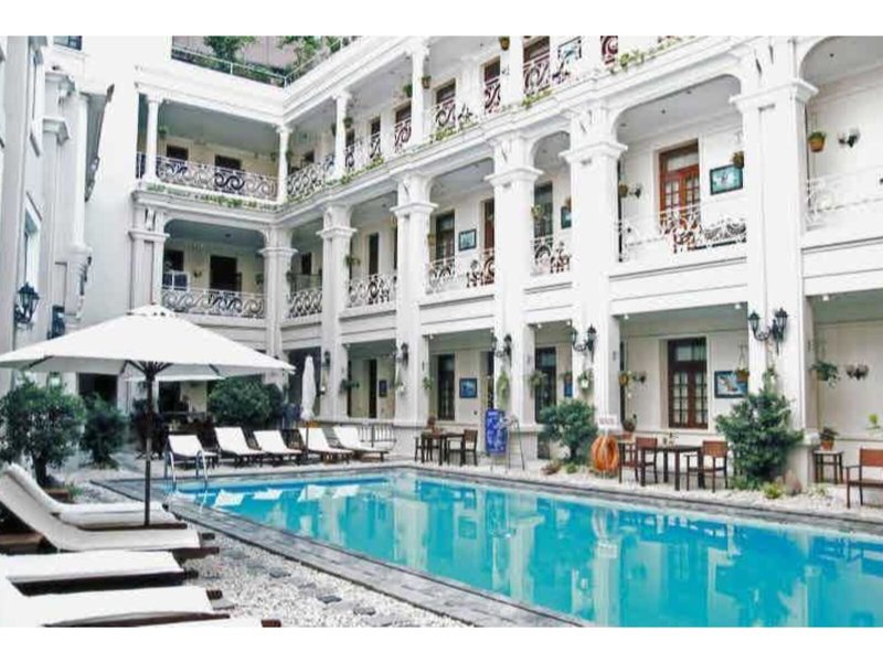 Grand Hotel Saigon 10