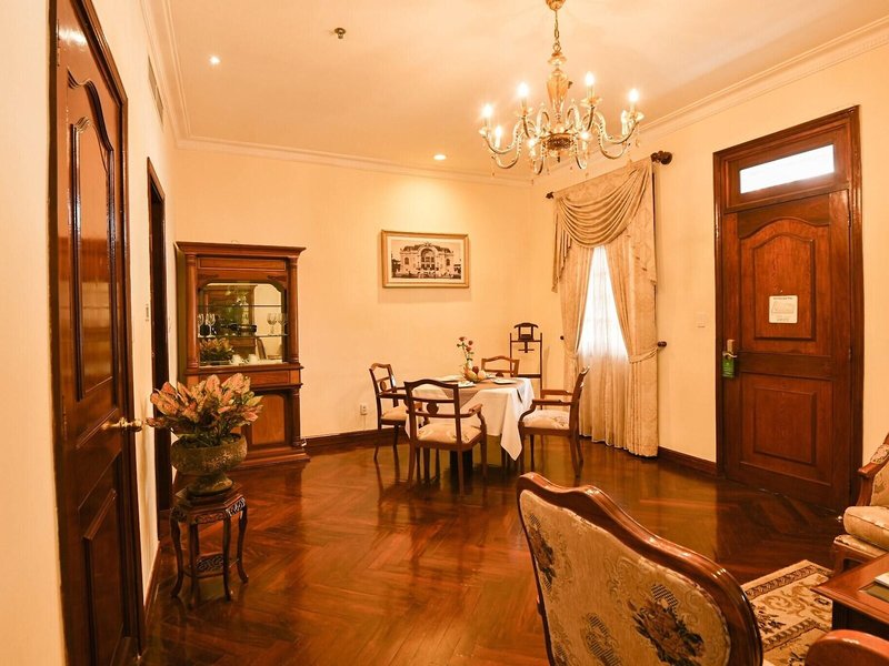 Grand Hotel Saigon 21