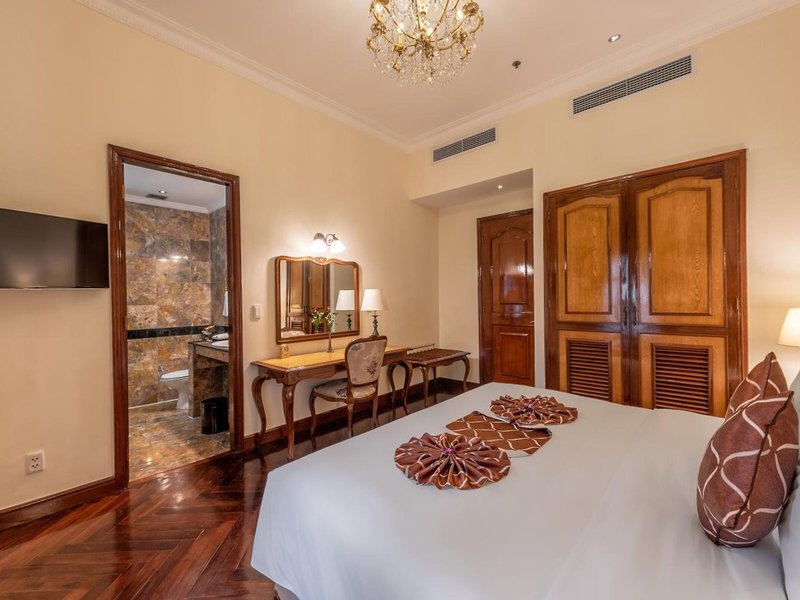 Grand Hotel Saigon 45