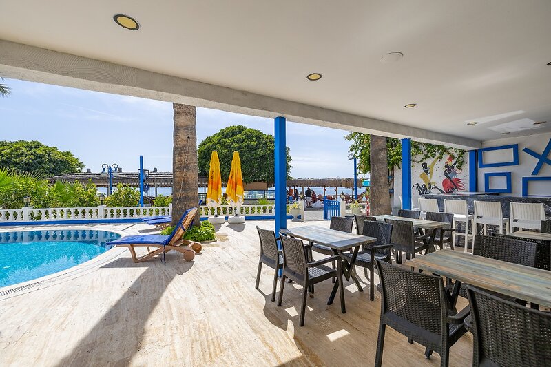 Maxsea Beach Hotel 15