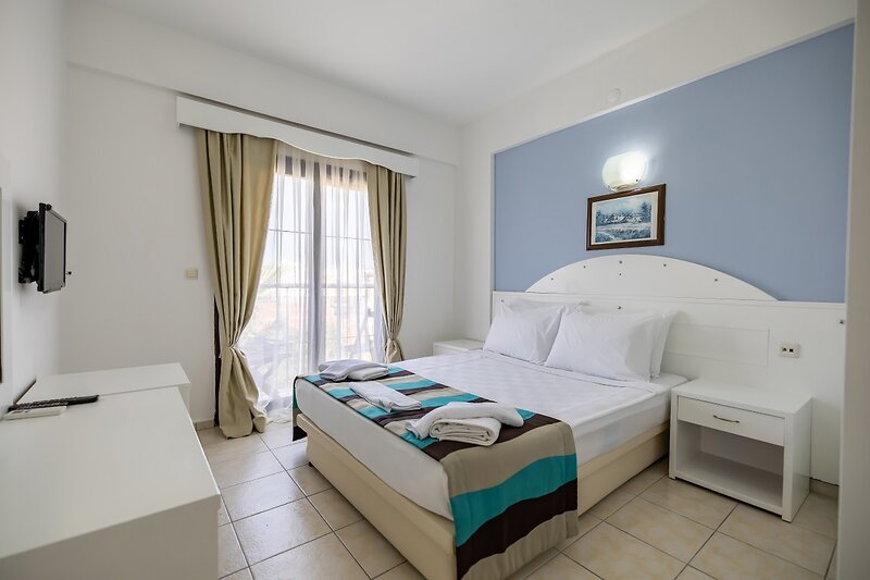 Maxsea Beach Hotel 24