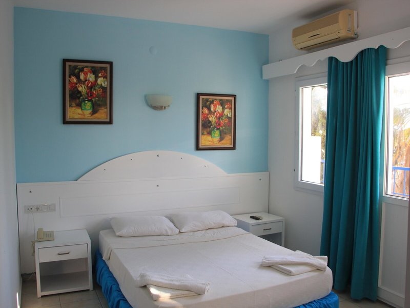 Tiana Moonlight Hotel  25