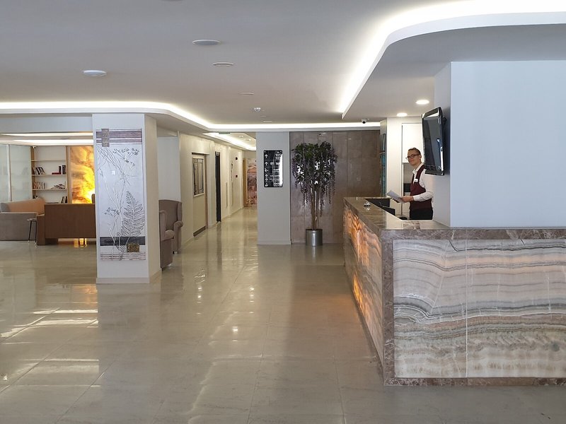 Marti Prime Beach Hotel 16