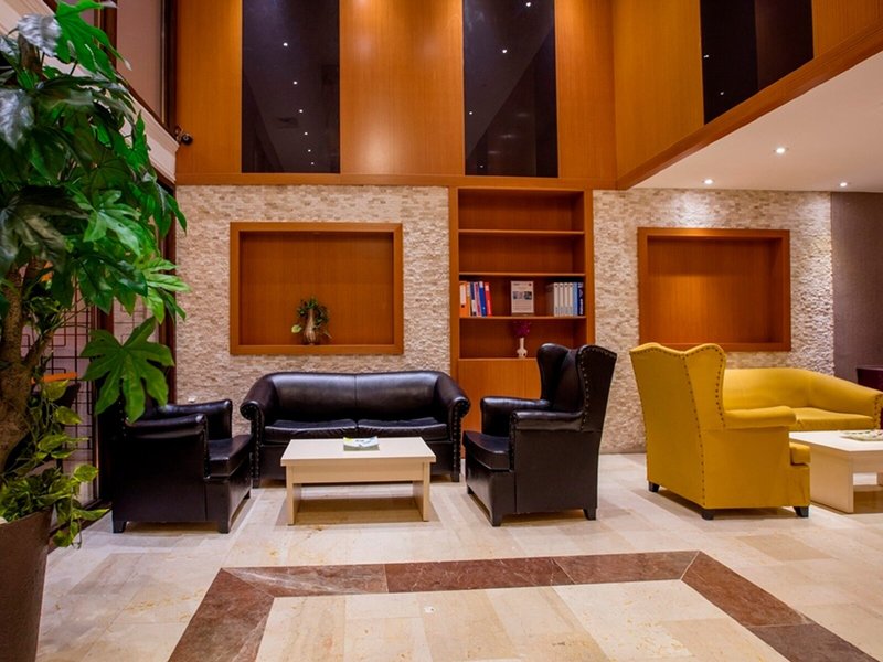 Marti Prime Beach Hotel 17