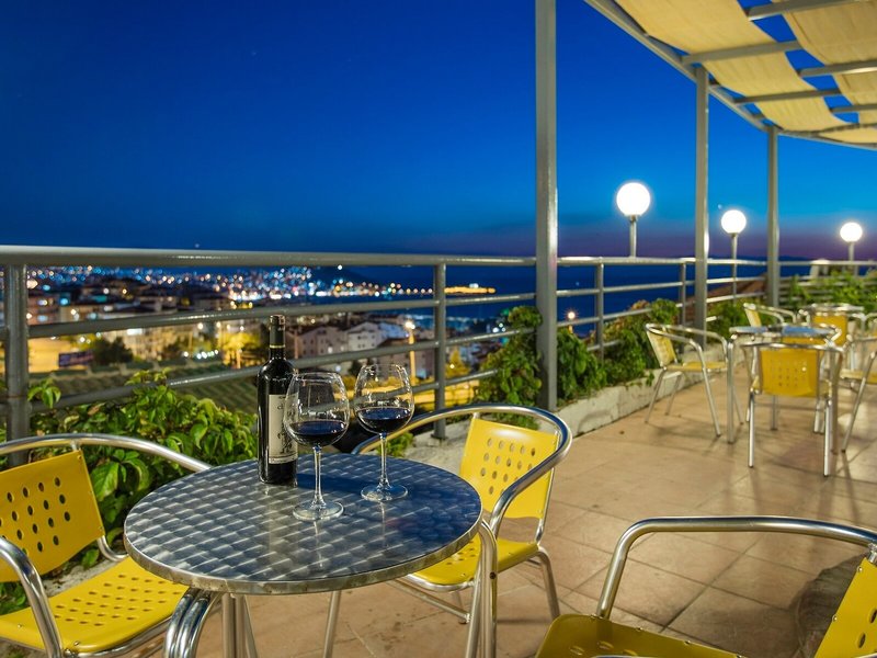 Marti Prime Beach Hotel 26
