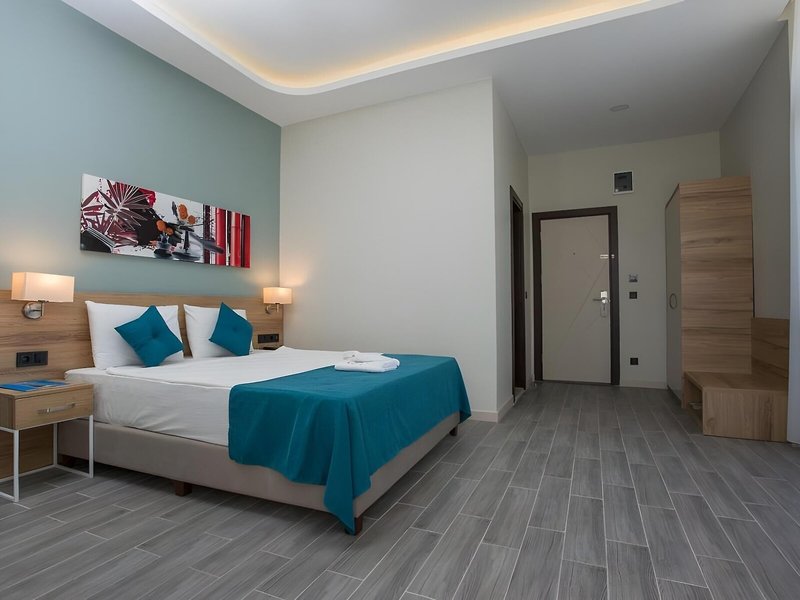Marti Prime Beach Hotel 44