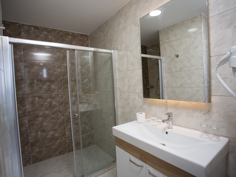 Marti Prime Beach Hotel 47
