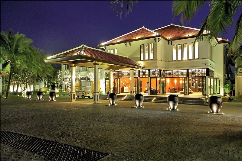 Hoi An Beach Resort 8