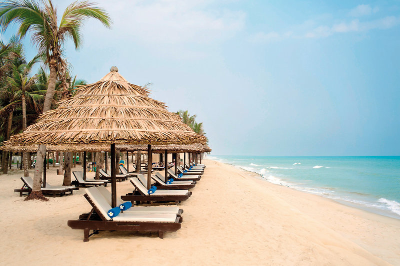 Hoi An Beach Resort 9