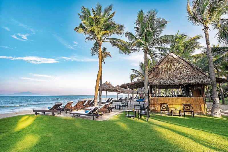 Hoi An Beach Resort 11