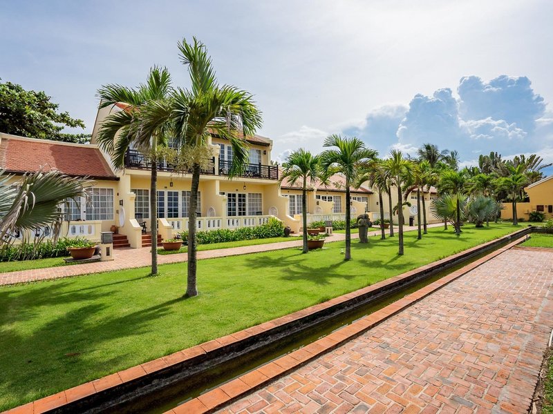 Victoria Hoi An Beach Resort & Spa 7