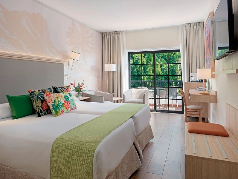 Hotel Jardin Tecina 24