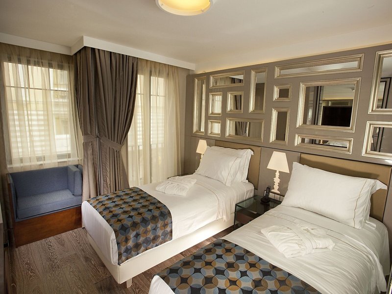 La Villa Hotel 15