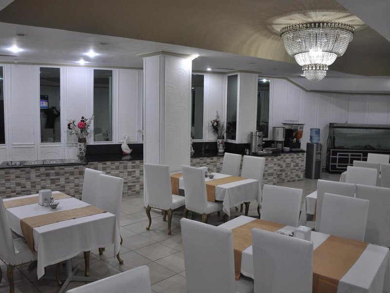 Start Hotel 11