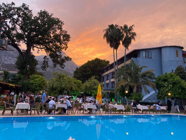 Belpoint Beach Hotel 4