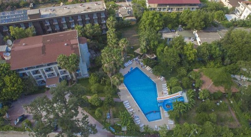 Belpoint Beach Hotel 1