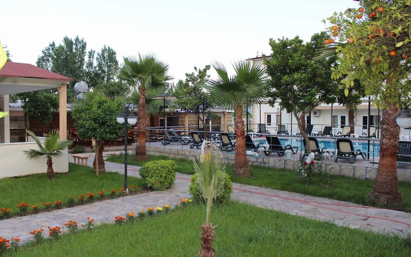 Castle Park Hotel 5