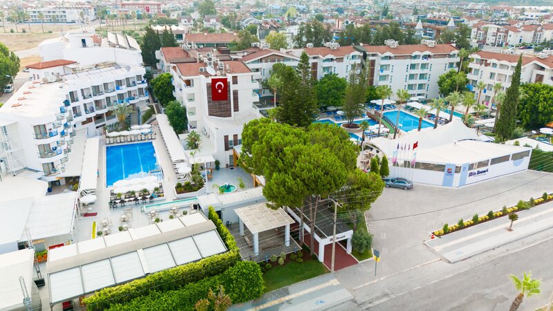 SunConnect Side Resort  10