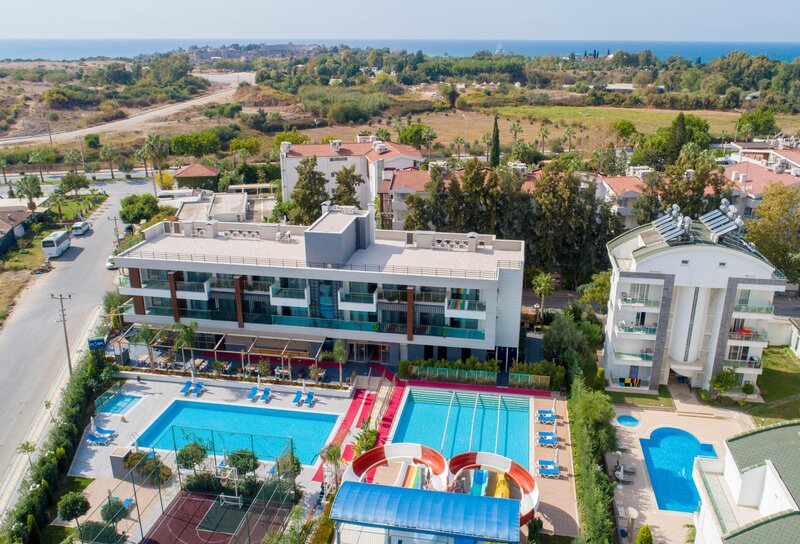 SunConnect Side Resort  34