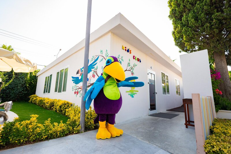 SunConnect Side Resort  35