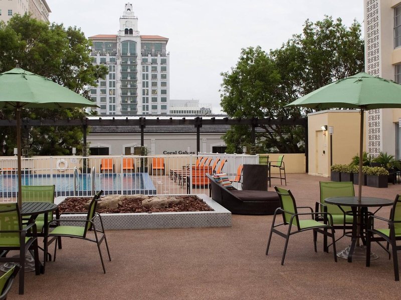 Courtyard Miami Coral Gables 6