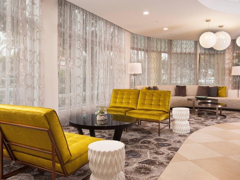 Courtyard Miami Coral Gables 11