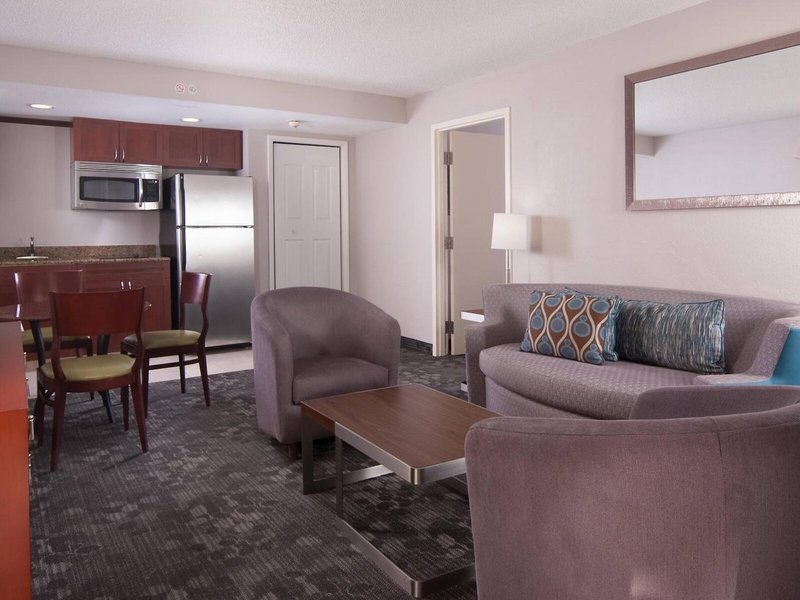 Courtyard Miami Coral Gables 19