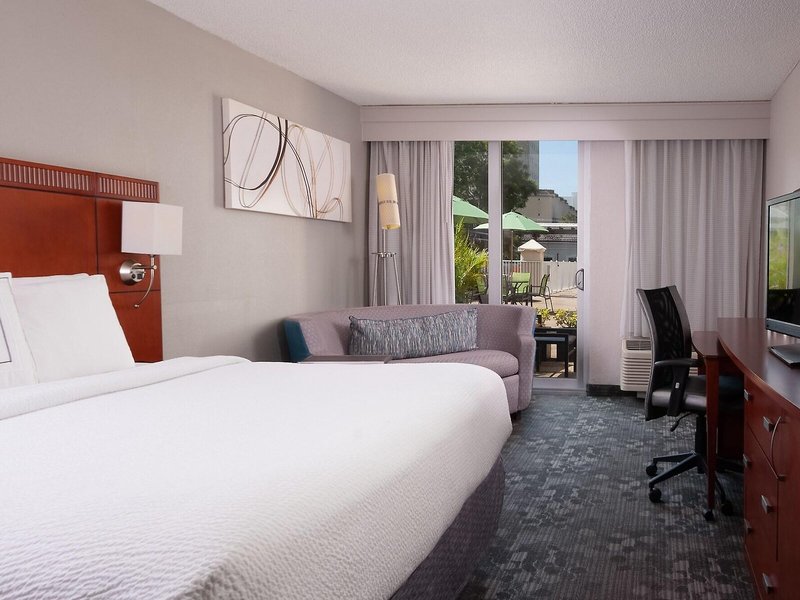 Courtyard Miami Coral Gables 30