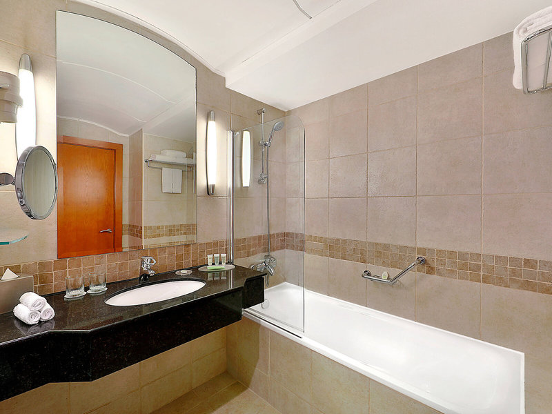 Marriott Executive Apartments Dubai Green Community 22