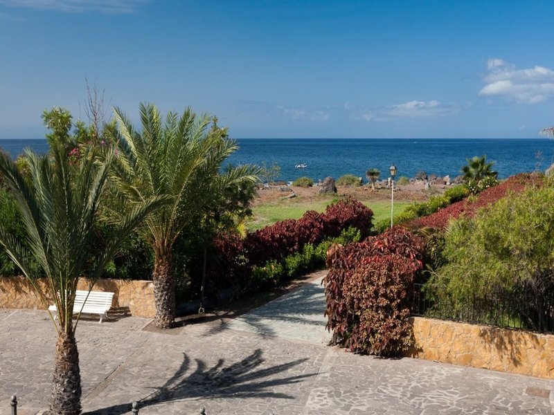 Apartamentos Charco del Conde 5