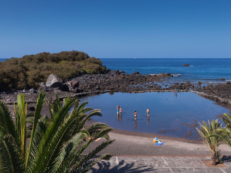 Apartamentos Charco del Conde 6