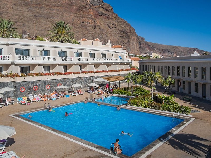 Apartamentos Charco del Conde 8