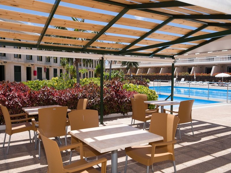 Apartamentos Charco del Conde 8