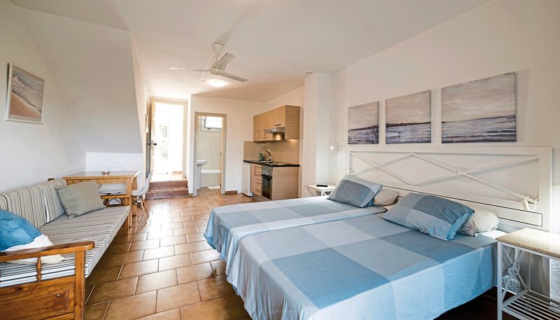 Apartamentos Charco del Conde 5