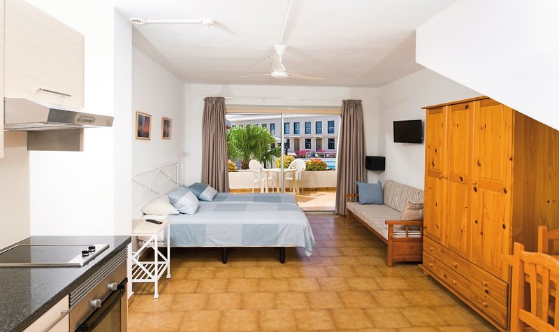 Apartamentos Charco del Conde 6