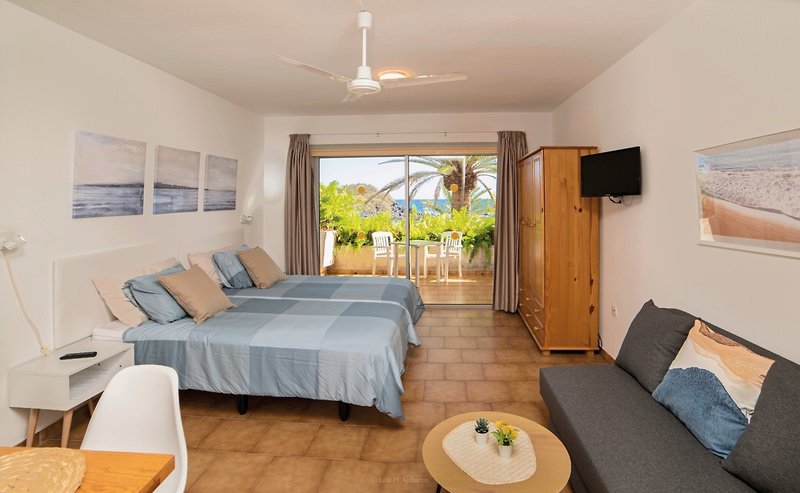 Apartamentos Charco del Conde 9