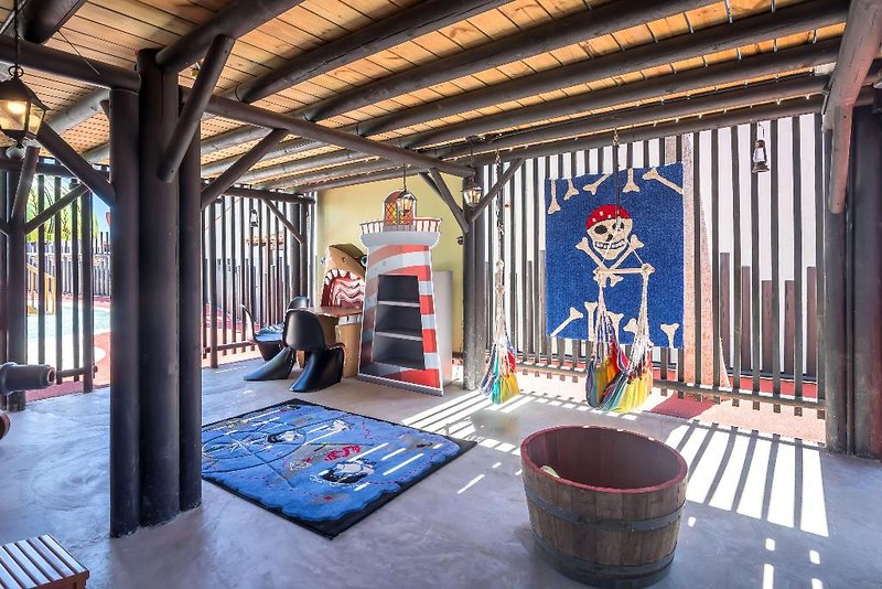 Barcelo Castillo Royal Level