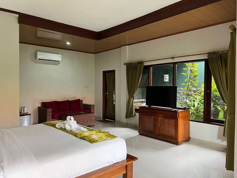 Three Brothers Inn 35