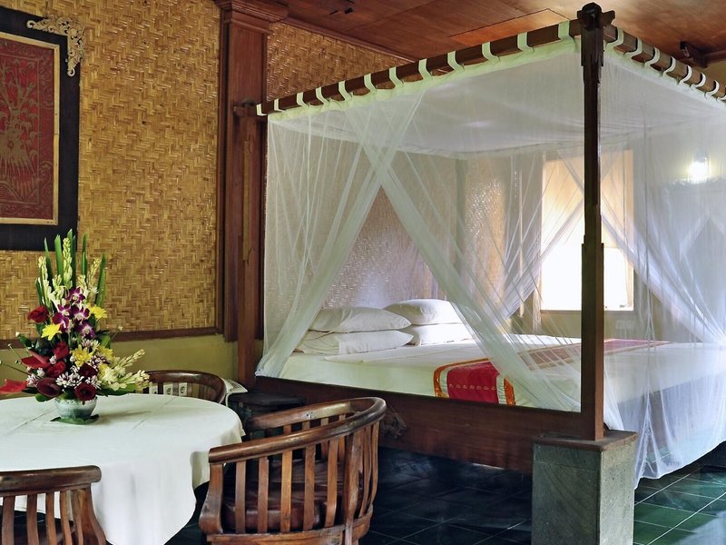 Three Brothers Inn 40