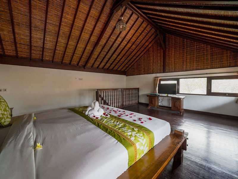 Three Brothers Inn 44