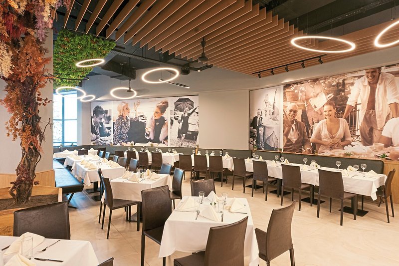 COOEE Mimosa Sunshine Hotel 8