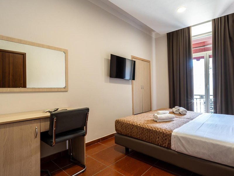 Diamond Hotel 15 - Room Example