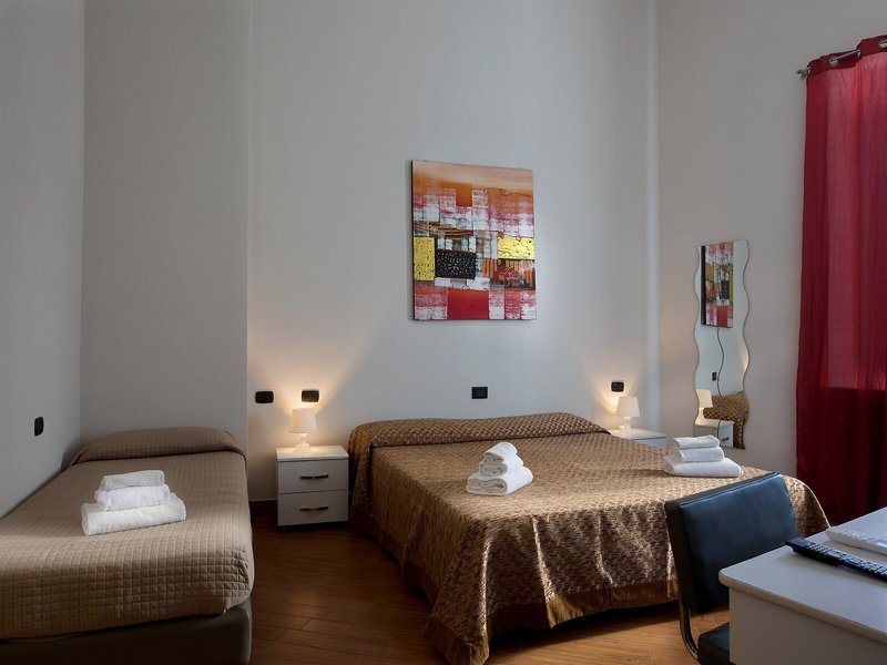 Diamond Hotel 17 - Room Example