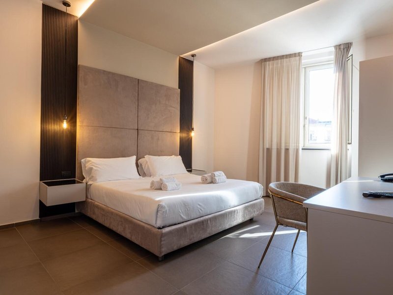 Diamond Hotel 19 - Room Example