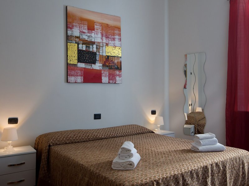 Diamond Hotel 37 - Room Example