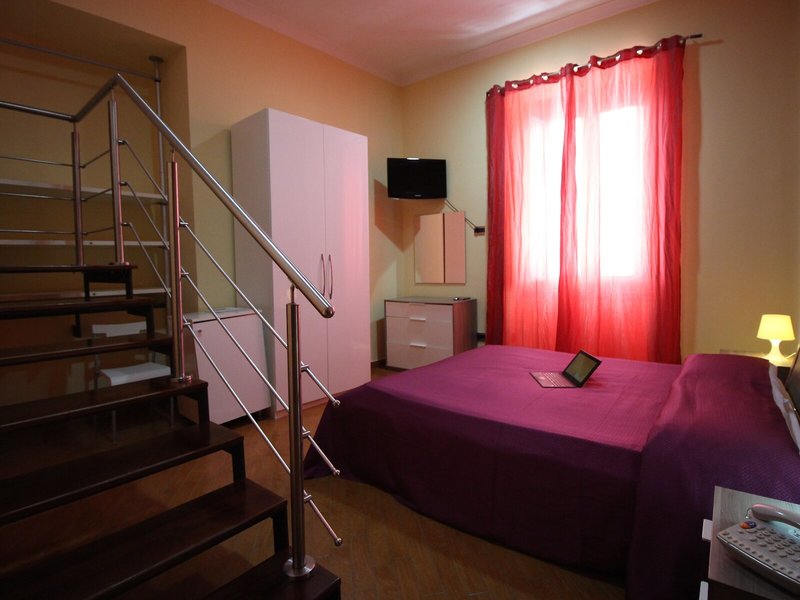 Diamond Hotel 46 - Room Example