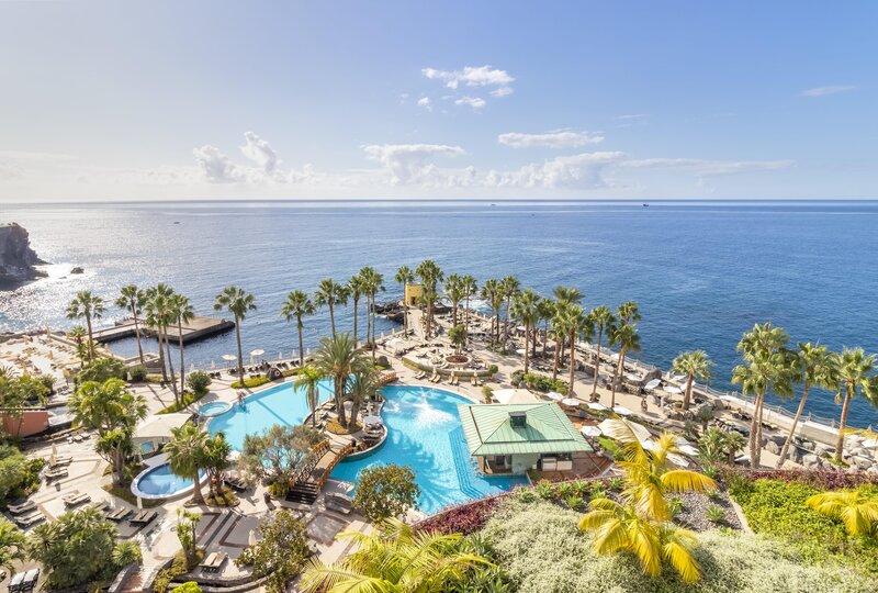 Royal Savoy Hotel 13