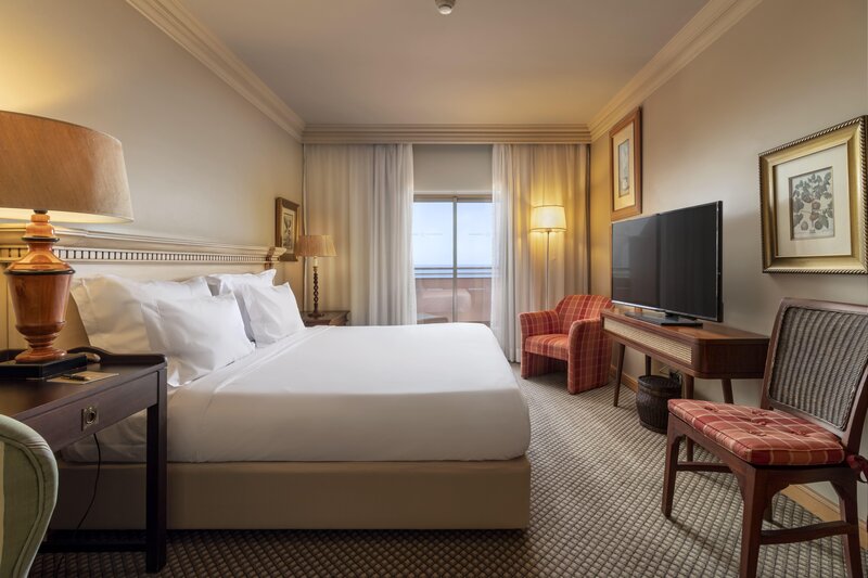Royal Savoy Hotel 27