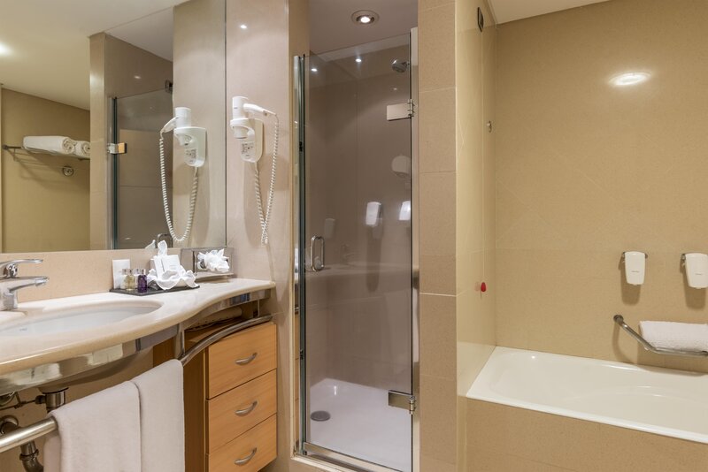 Royal Savoy Hotel 31