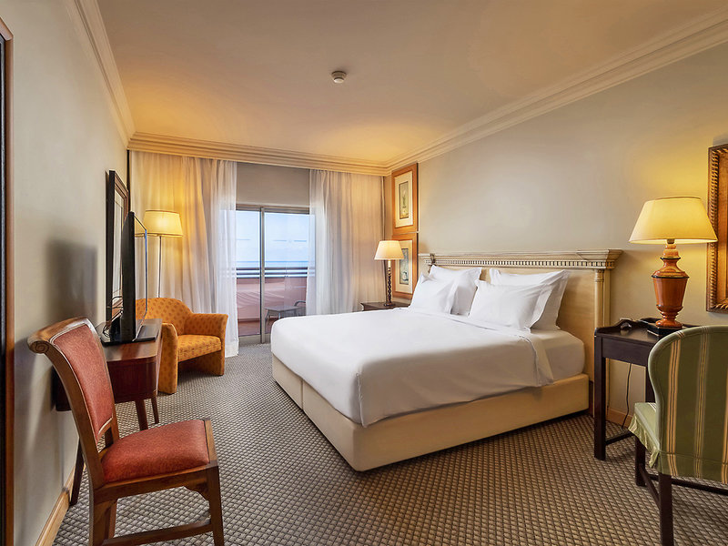 Royal Savoy Hotel 2